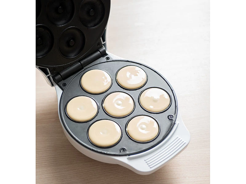 Rosenstein & Söhne Waffeleisen Donut:Mini-Donut-Maker, Antihaftbeschichtet, 1.000 Watt Versandrückläufer 8 Rosenstein & Söhne Waffeleisen Donut:Mini-Donut-Maker, Antihaftbeschichtet, 1.000 Watt Versandrückläufer – Bild 8