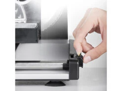 Rosenstein & Söhne Brotschneidemaschine:Elektrischer Allesschneider Mit 2 Edelstahl-Klingen, 1 - 15 Mm, 150 W 32 Rosenstein & Söhne Brotschneidemaschine:Elektrischer Allesschneider Mit 2 Edelstahl-Klingen, 1 - 15 Mm, 150 W -Rosenstein & Söhne Shop zx7134 6