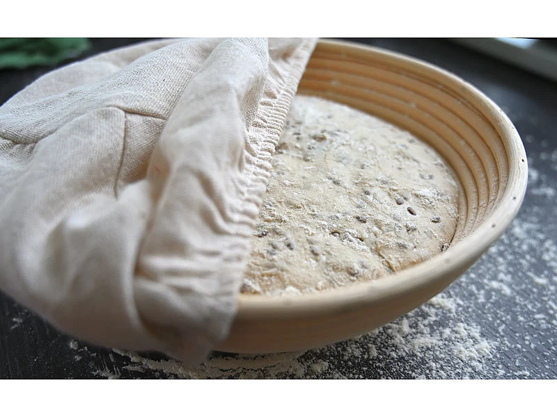 Rosenstein & Söhne Brot Backen Zubehör:2er-Set Gärkörbe, Ø 25 & 30 Cm, Abdecktücher, Gabel, Reinigungspinsel 4 Rosenstein & Söhne Brot Backen Zubehör:2er-Set Gärkörbe, Ø 25 & 30 Cm, Abdecktücher, Gabel, Reinigungspinsel – Bild 4
